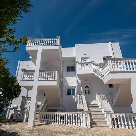 Ksamil Hotel Horizon